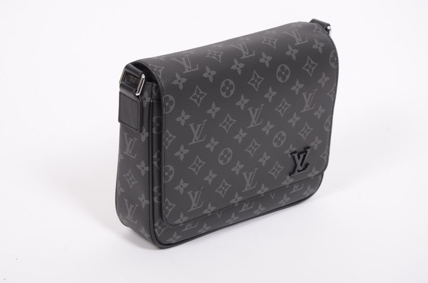 Мъжка чанта Louis Vuitton от естествена кожа