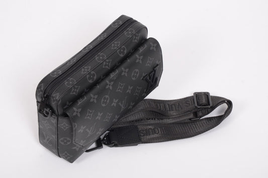 Мъжка чанта Louis Vuitton от естествена кожа